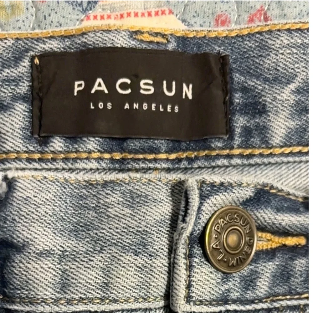 PacSun measurements waist